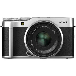 Fujifilm X-A7 15-45mm Aynasız Fotoğraf Makinesi (15-45 mm)