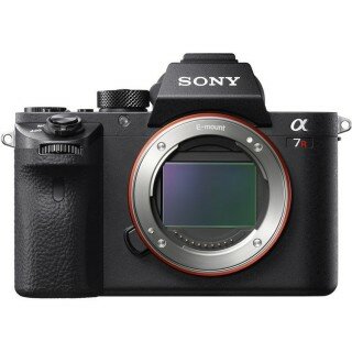 Sony A7R II Aynasız Fotoğraf Makinesi (Gövde) (ILCE-7RM2)